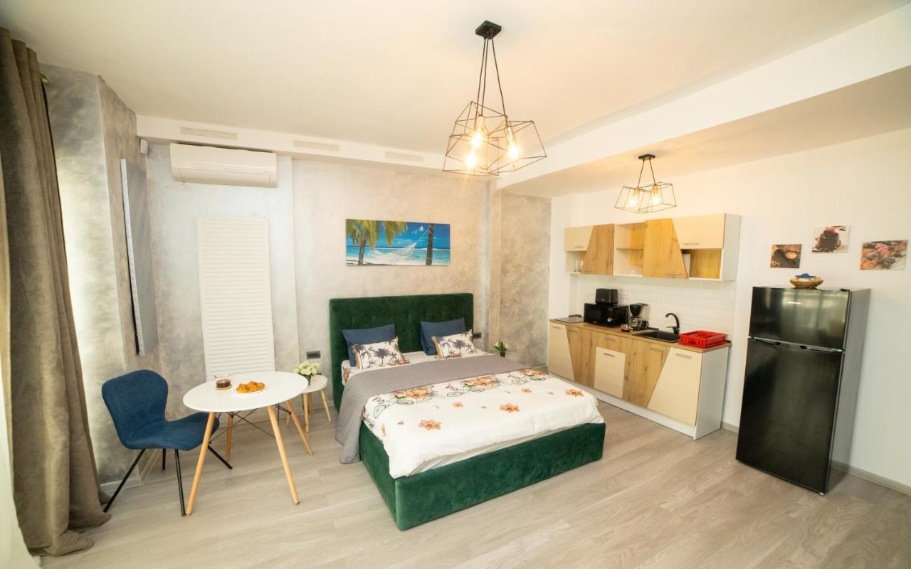 Studio 60 By The Beach Mamaia, Free Parking Casa Del Mar Экстерьер фото